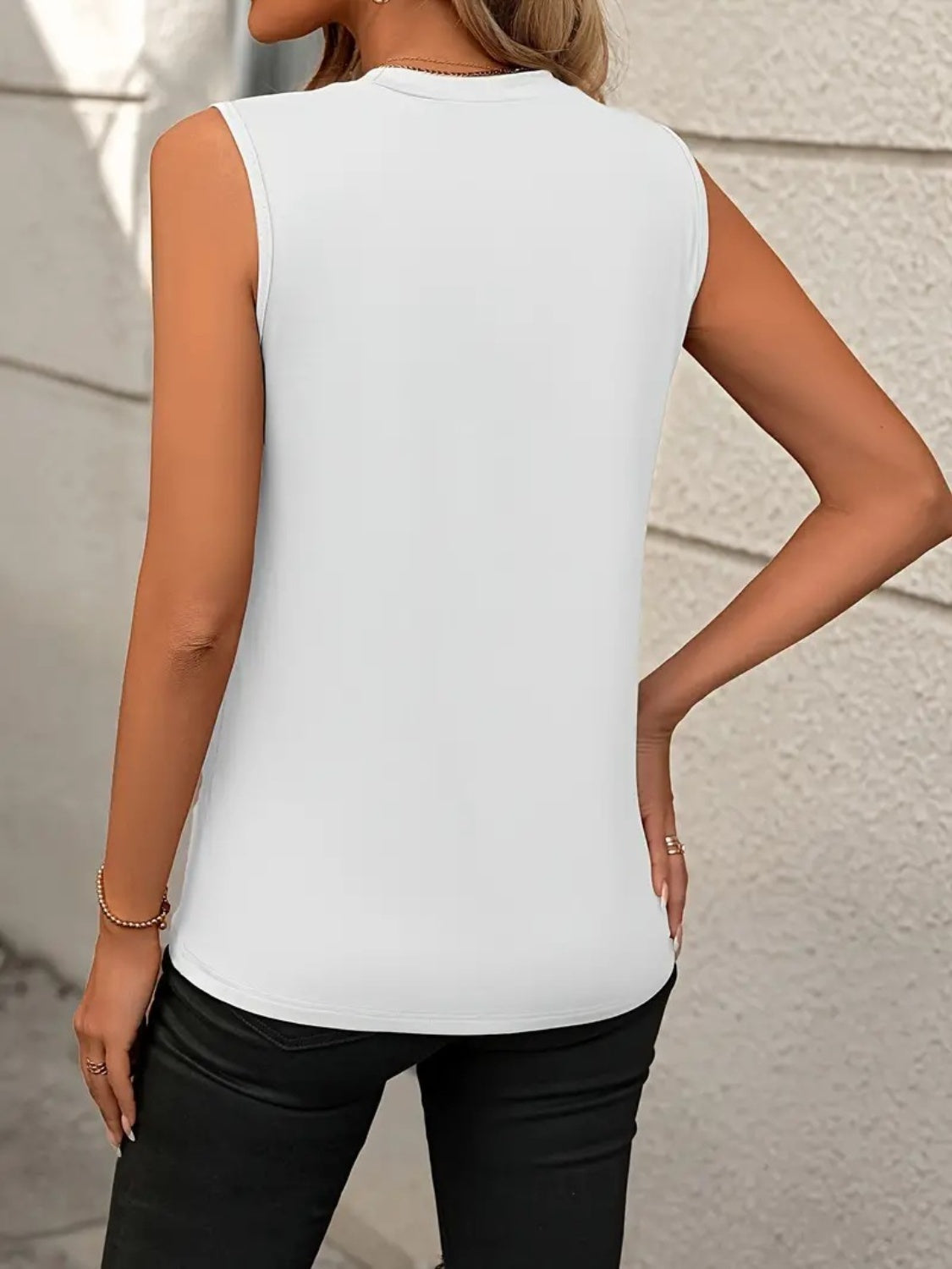 Round Neck Sleeveless Tank, 6 Colors