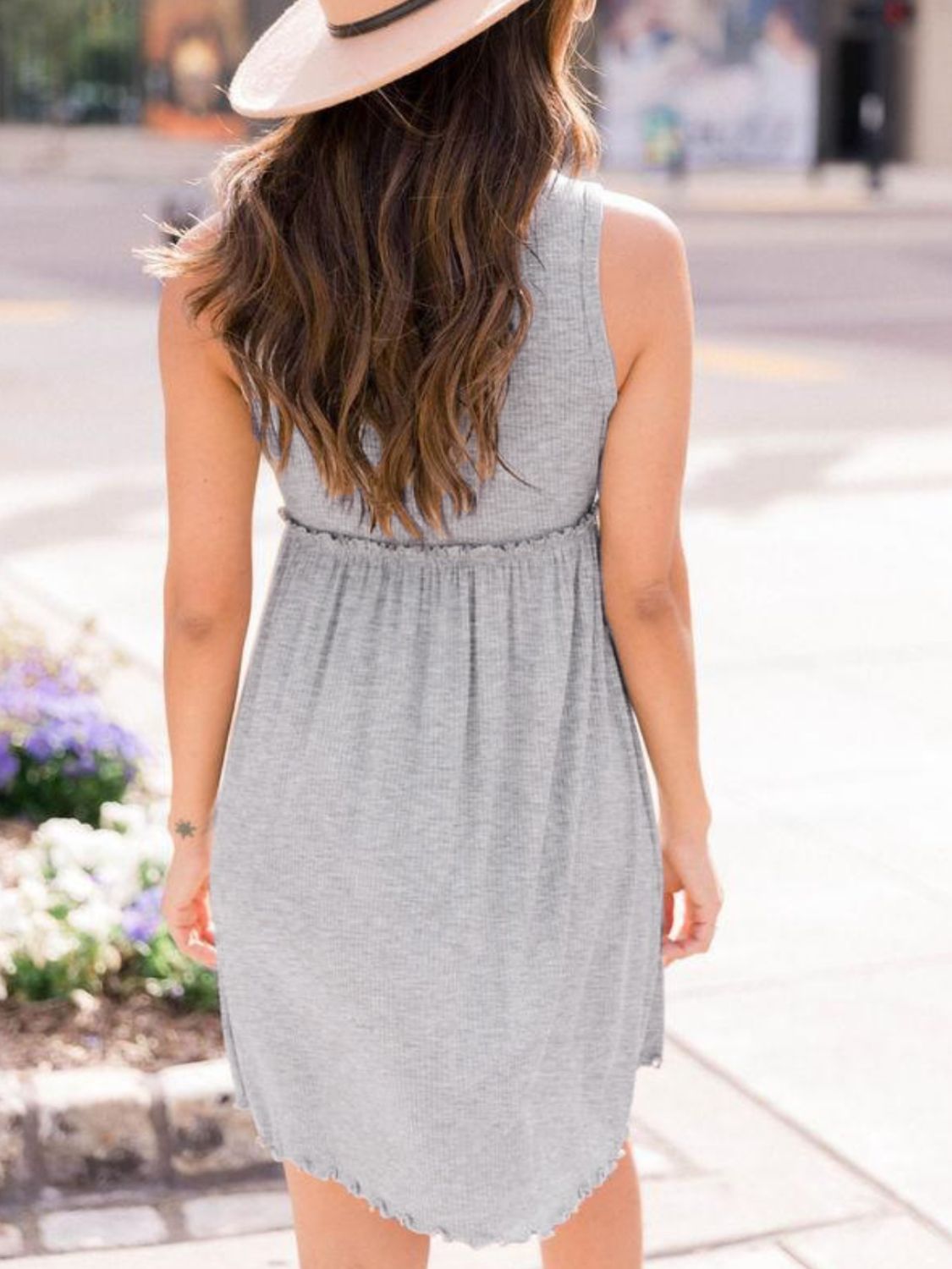 Frill Round Neck Sleeveless Dress, 2 Colors